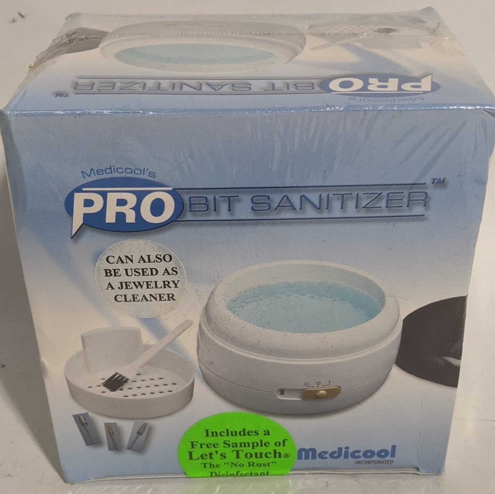 Brand New Pro Bit Sanitizer